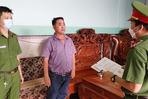 Điều hành 4 công ty mua bán cát để trốn thuế hàng chục tỷ đồng