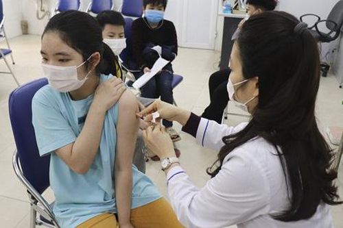 Hơn 51.000 trẻ từ 5 - dưới 12 tuổi ở Hà Nội đã tiêm vaccine COVID-19