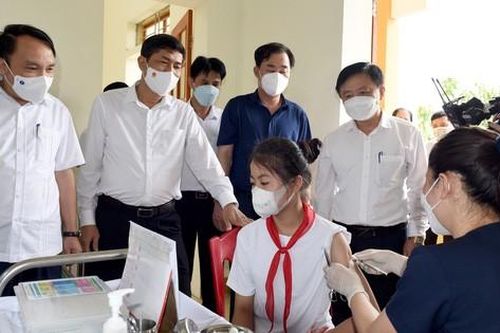 Tiêm vaccine COVID-19 cho trẻ từ 5 - dưới 12 tuổi: 'Con tự tin vì đã được bảo vệ'