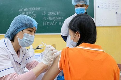 Cả nước chỉ còn 685 ca COVID-19 nặng đang điều trị