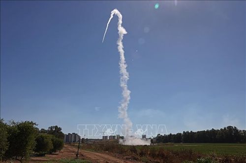 Israel đóng cửa cửa khẩu duy nhất với Dải Gaza