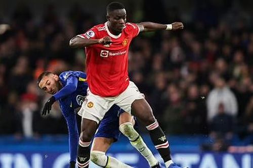 Bailly cầu xin Rangnick cho đá chính thay Maguire