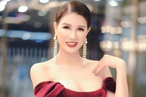 Trang Trần vô tình làm lộ giá cát-sê đi hát khi bình luận dạo trên mạng xã hội