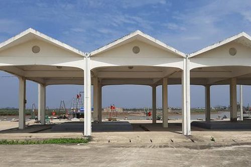 Thanh Hóa: Cảng cá xây dựng hơn 40 tỷ đồng rồi 'đắp chiếu'