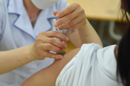 Cả nước có 575.771 liều vaccine mũi 1 tiêm cho trẻ từ 5-11 tuổi