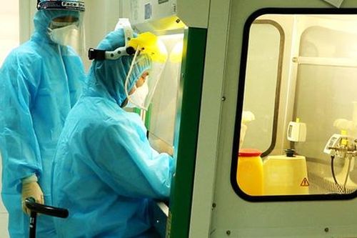 Số F0 mới, bệnh nhân COVID-19 nặng tiếp tục giảm mạnh