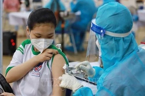 Gần 212 triệu liều vắc xin phòng Covid-19 đã được tiêm trên cả nước