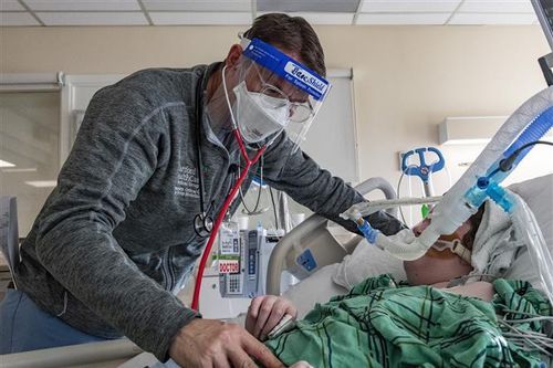 COVID-19 tới 6h sáng 24/4: Trên 509 triệu ca mắc; COVID gây tử vong chỉ sau tim mạch, ung thư tại Mỹ