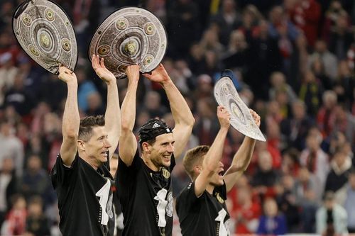 Bayern vô địch Bundesliga lần thứ 10 liên tiếp