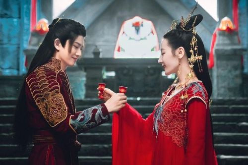 Ngự Giao Ký nhận điểm cực thấp trên Douban, Địch Lệ Nhiệt Ba và Nhậm Gia Luân diễn quá dở?