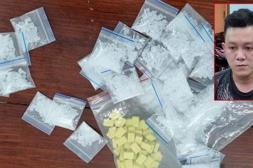 Tàng trữ 35 bịch ma túy đá, 70 viên thuốc lắc để dùng dần