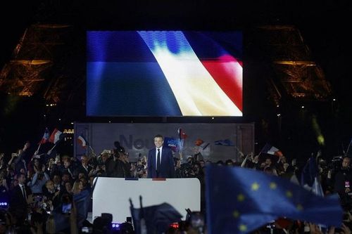 Lãnh đạo nhiều nước chúc mừng Tổng thống Pháp E. Macron tái đắc cử