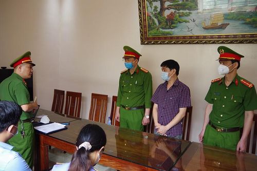 Khởi tố, bắt tạm giam bị can trong vụ khai thác quặng trái phép tại Hà Giang