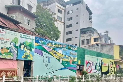 Đường bích họa hồ Trúc Bạch giờ ra sao?