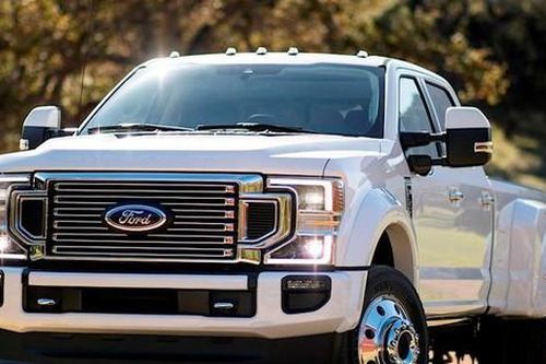 Ford triệu hồi hơn 650.000 xe vì lỗi cần gạt nước