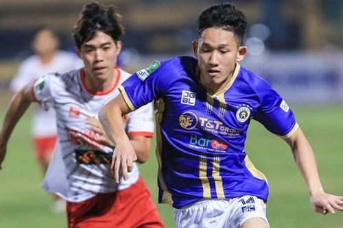 HLV Park Hang-seo triệu tập bổ sung Hai Long dự SEA Games 31