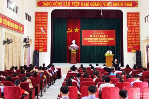 165 cán bộ Mặt trận Tổ quốc và các tổ chức đoàn thể cấp xã tham gia lớp bồi dưỡng kiến thức, kỹ năng
