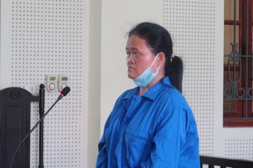 Sang thăm em gái tiện thể bán hàng xóm làm vợ xứ người