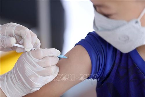 Ngày 25/4, cả nước chỉ còn trên 7.000 ca mắc mới COVID-19
