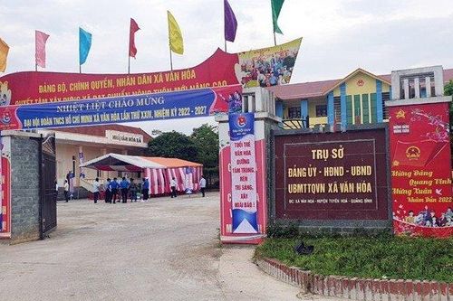Bí thư Đảng ủy xã bỏ nhiệm sở bị cho thôi giữ chức