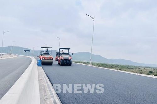 Những hình ảnh về cao tốc Vân Đồn - Móng Cái sắp hoàn thành
