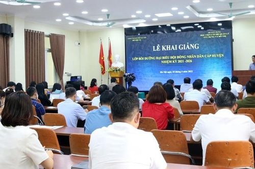 Hà Nội: Bồi dưỡng cho gần 280 đại biểu Hội đồng nhân dân cấp huyện