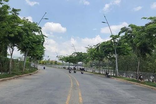 TPHCM: Công an điều tra vụ nữ MC trình báo bị đâm vào bụng, cướp xe máy