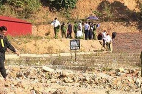 Cái chết của đứa con 'lưu lạc' (P1): Thi thể bí ẩn dưới đống gạch