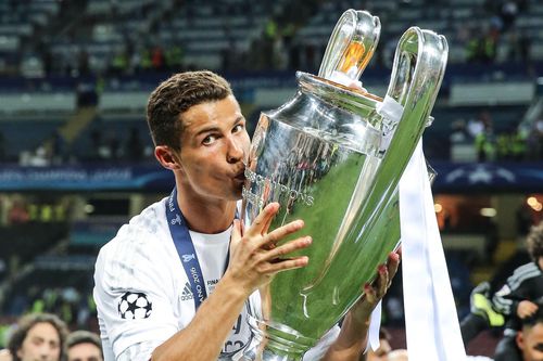 Ronaldo ghi bàn nhiều nhất ở bán kết Champions League