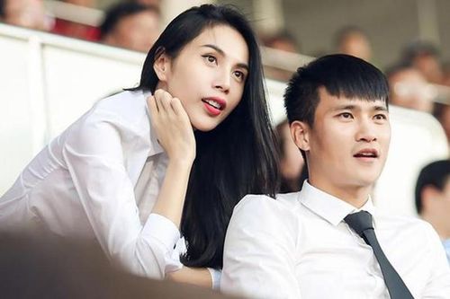 Thủy Tiên tự tay vả miệng: 'SEA Game chỉ là giải ao làng'