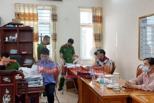 Khởi tố vụ án, bắt tạm giam đối với 5 cán bộ CDC Nam Định