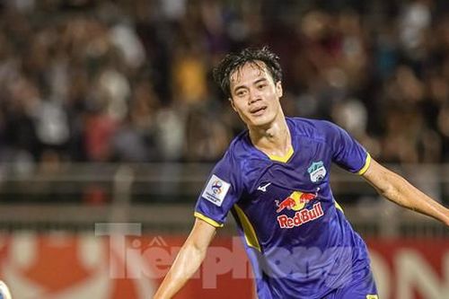Văn Toàn 'nổ súng', HAGL chia điểm với nhà vô địch Hàn Quốc