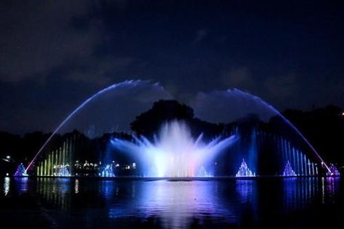 Những điểm nhấn khác biệt trên phố đi bộ hồ Thiền Quang