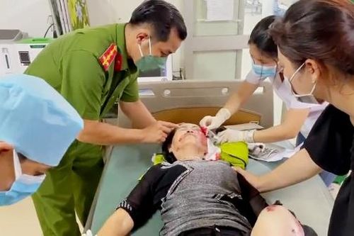 An Giang: 4 cán bộ công an kịp thời cứu người bị nạn