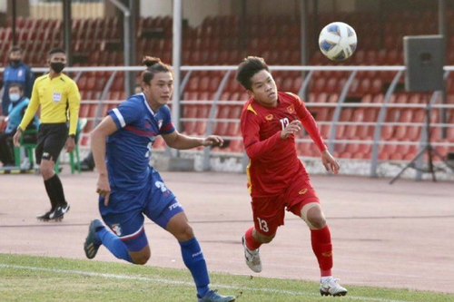 HLV Park Hang Seo gọi thêm 4 cầu thủ lên U23 Việt Nam