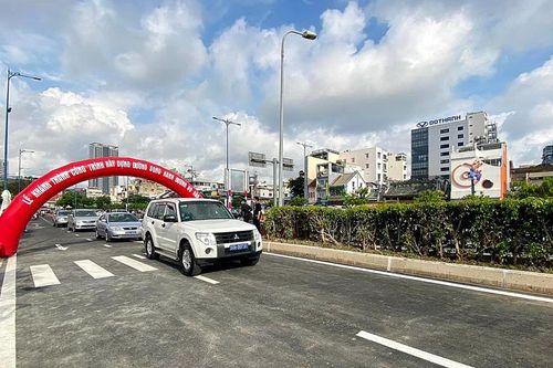 Hai dự án hạ tầng giao thông trọng điểm về đích trước dịp lễ 30-4