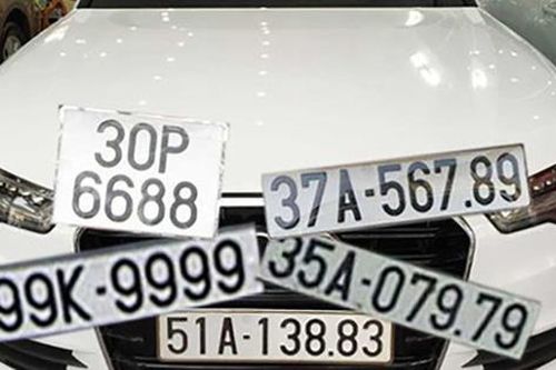 'Xe cỏ' bốc trúng biển VIP, chủ xe sướng rơn như 'vớ được vàng'
