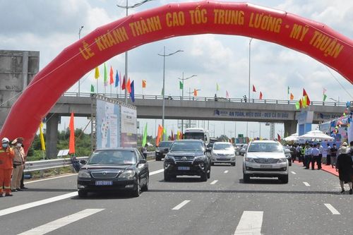 Khánh thành cao tốc Trung Lương-Mỹ Thuận