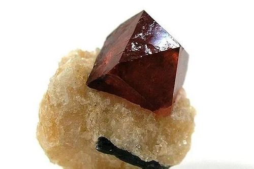 Tìm thấy 33 tinh thể quý giúp con người 'quay ngược về quá khứ'