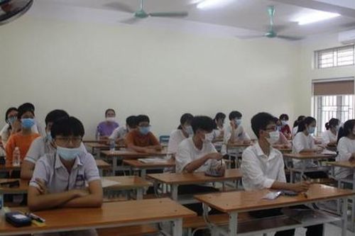 Phát nhầm đề thi, cả tỉnh phải thay đổi lịch thi