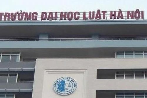 Bộ Tư pháp thông tin về vụ một trưởng khoa của ĐH Luật Hà Nội bị tố cưỡng dâm