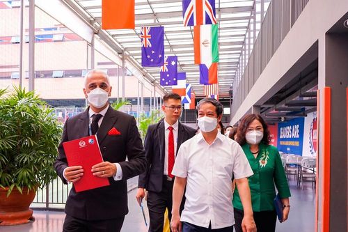Bộ trưởng Nguyễn Kim Sơn: Hệ thống tư thục có đóng góp quan trọng trong giáo dục
