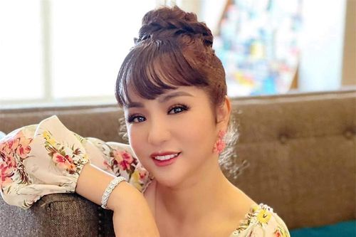 Diện mạo khác lạ tuổi 46 của danh hài Thúy Nga