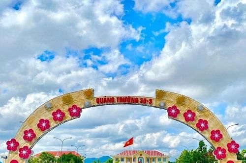 Huyện Phú Thiện, Gia Lai: Phát triển môi trường xanh, sạch, đẹp vì sức khỏe nhân dân