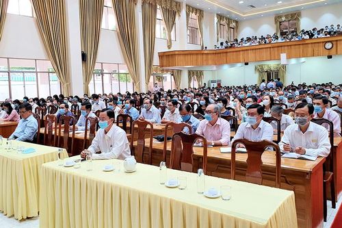 Đảng bộ Khối Cơ quan và Doanh nghiệp tỉnh An Giang đẩy lùi suy thoái về tư tưởng chính trị