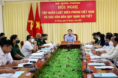 Tập huấn Luật Biên phòng Việt Nam