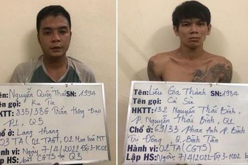 TPHCM: Bắt cặp đôi cướp giật 'tốc độ', chở theo trẻ em để dễ bề tẩu thoát
