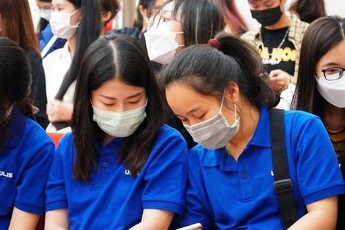 Cảnh báo tình trạng vô cảm, cổ súy cho hành vi bạo lực học đường