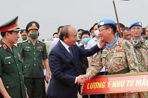 Tỏa sáng hình ảnh 'Bộ đội Cụ Hồ' trong lòng bạn bè quốc tế