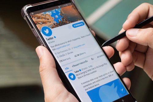 IFAX: Nga phạt Google và Twitter vì không xóa nội dung cấm